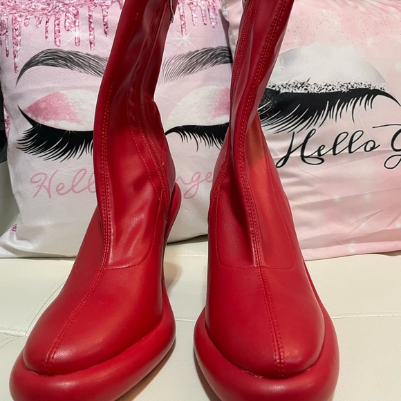 TARROW-RED STILETTO BOOTIE - Picture 6 of 6